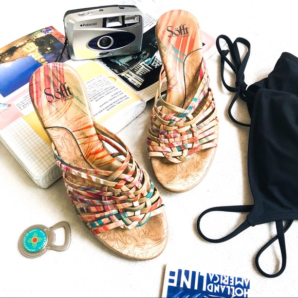 Sofft Shoes - 7/$25⚡️Sofft Multicolor Summer Wedge Sandals🌈